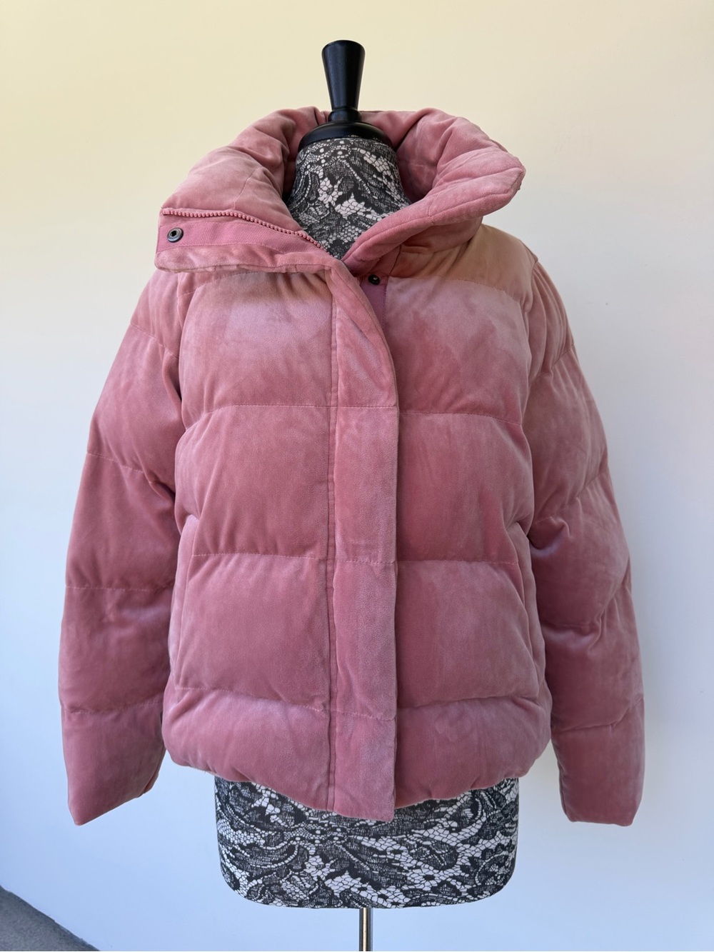 Abercrombie & Fitch Dusty Rose Velvet Puffer Jacket